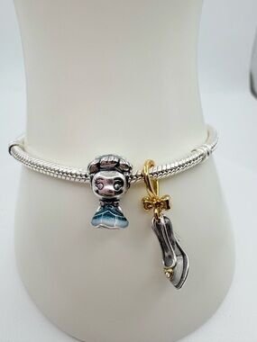 Pandora Disney Princess Cinderella and Shoe Charm Set